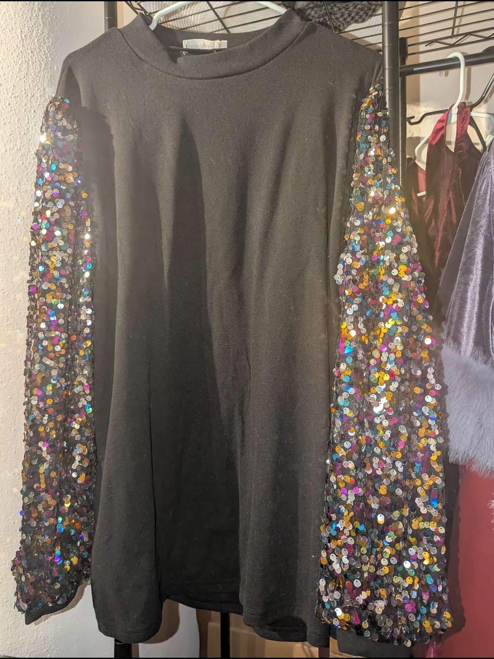 Womens XXL Black Sweater With Multicolored Sequined Sleeves